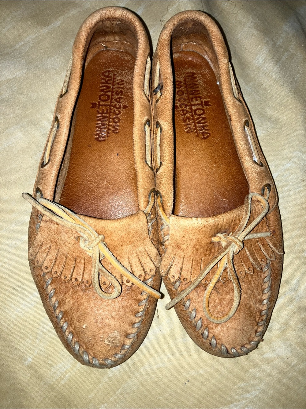 Minnetonka Tan Suede Kilty Moccasins with Bow